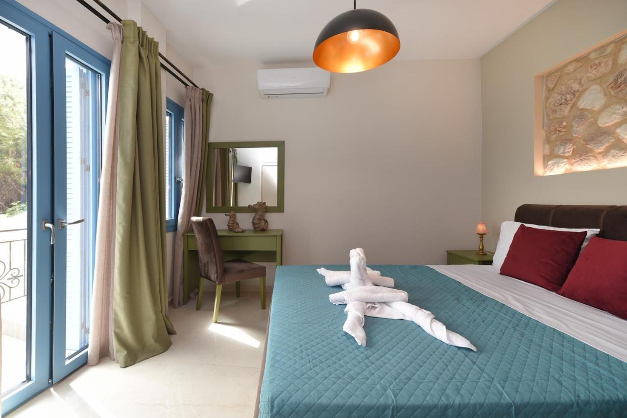 Syrene Luxury Suites Ermoupoli Bagian luar foto